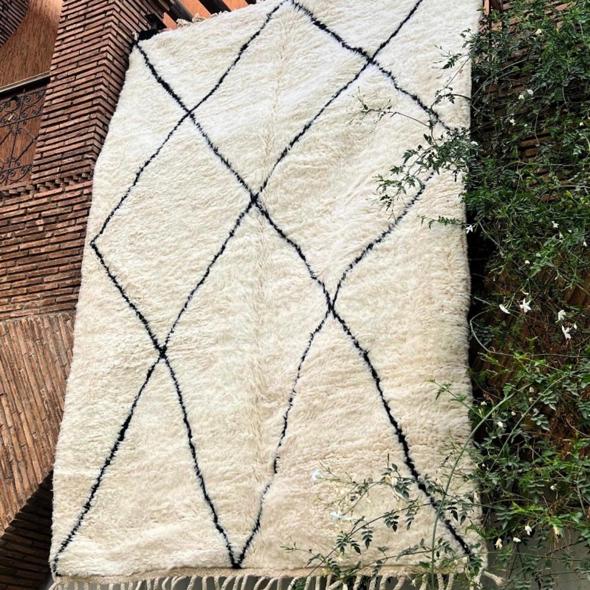 Amira - 250 x 150 cm